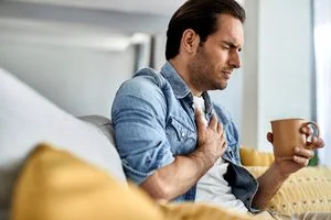 Understanding Heart Attack: Symptoms & Early Warning Signs